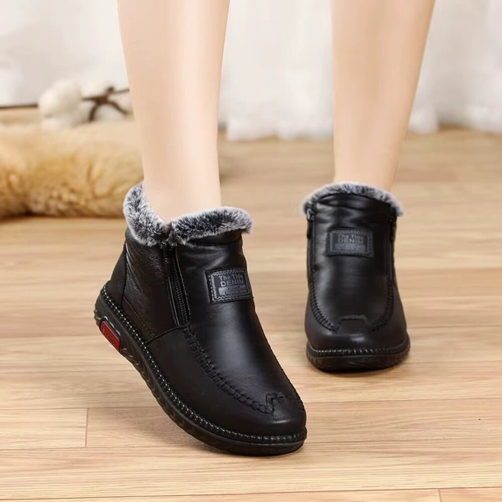 BRAND NEW Tide Denim sport boots ladies size 11